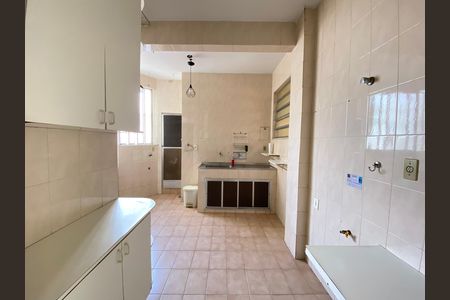 Apartamento para alugar com 72m², 2 quartos e sem vaga