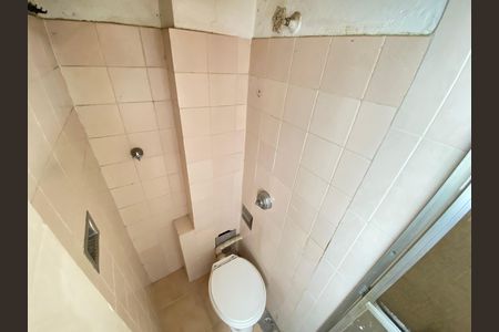 Apartamento para alugar com 72m², 2 quartos e sem vaga