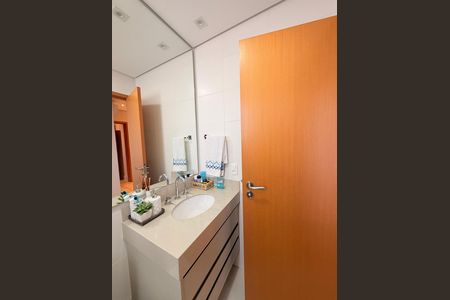 Banheiro da Suíte 1 de apartamento à venda com 2 quartos, 83m² em Gramadão , Jundiaí