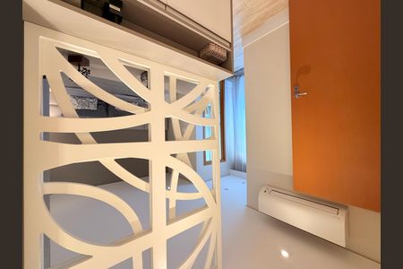 Apartamento à venda com 83m², 2 quartos e 2 vagasSuíte 1 - Closet