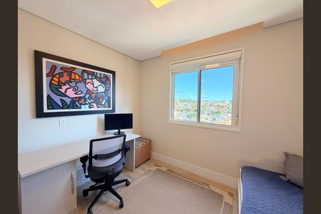 Apartamento à venda com 83m², 2 quartos e 2 vagasSuíte 2