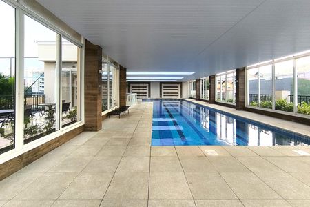 Apartamento à venda com 83m², 2 quartos e 2 vagas Apartamento à venda com 83m², 2 quartos e 2 vagasÁrea comum - Piscina