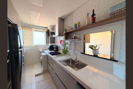 Apartamento à venda com 83m², 2 quartos e 2 vagasCozinha