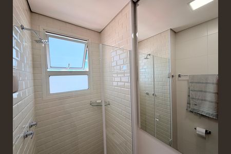 Apartamento à venda com 83m², 2 quartos e 2 vagasBanheiro da Suíte 2