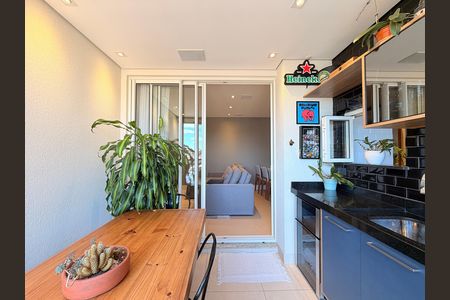 Apartamento à venda com 83m², 2 quartos e 2 vagasSacada