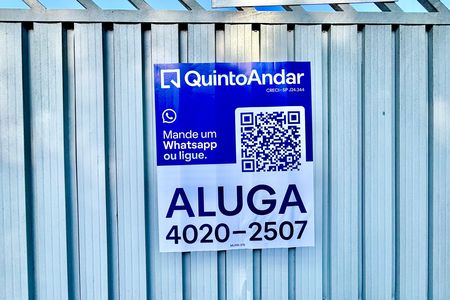 Casa para alugar com 160m², 3 quartos e 2 vagas Casa para alugar com 160m², 3 quartos e 2 vagasFachada