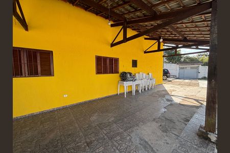 Casa para alugar com 160m², 3 quartos e 2 vagas Casa para alugar com 160m², 3 quartos e 2 vagasQuintal