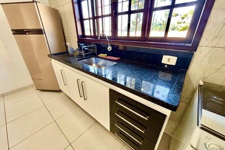 Casa para alugar com 160m², 3 quartos e 2 vagas Casa para alugar com 160m², 3 quartos e 2 vagasCozinha