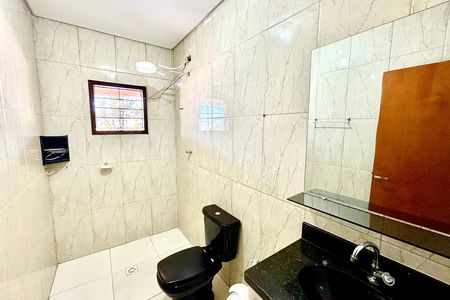 Casa para alugar com 160m², 3 quartos e 2 vagas Casa para alugar com 160m², 3 quartos e 2 vagasBanheiro da Suíte 1