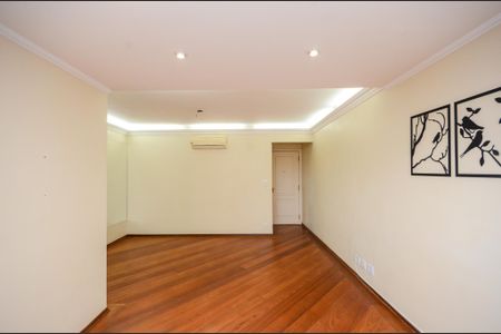 Apartamento à venda com 88m², 3 quartos e 1 vaga Apartamento à venda com 88m², 3 quartos e 1 vagaSala