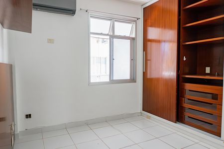 Apartamento para alugar com 180m², 3 quartos e 1 vaga Apartamento para alugar com 180m², 3 quartos e 1 vagaQuarto 2