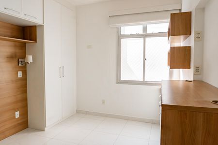 Apartamento para alugar com 180m², 3 quartos e 1 vaga Apartamento para alugar com 180m², 3 quartos e 1 vagaSuíte