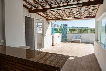 Apartamento para alugar com 180m², 3 quartos e 1 vaga Apartamento para alugar com 180m², 3 quartos e 1 vagaChurrasqueira
