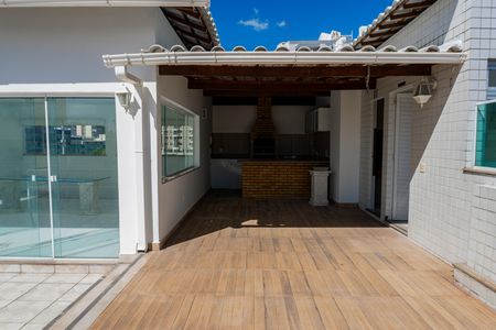 Apartamento para alugar com 180m², 3 quartos e 1 vaga Apartamento para alugar com 180m², 3 quartos e 1 vagaTerraço