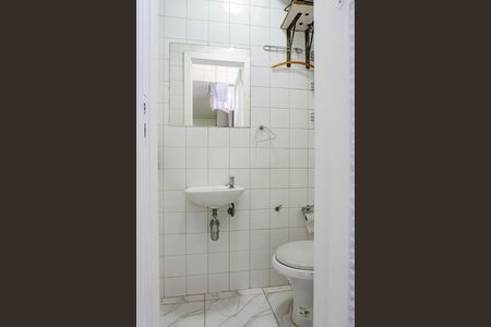 Apartamento para alugar com 180m², 3 quartos e 1 vaga Apartamento para alugar com 180m², 3 quartos e 1 vagaBanheiro de serviço