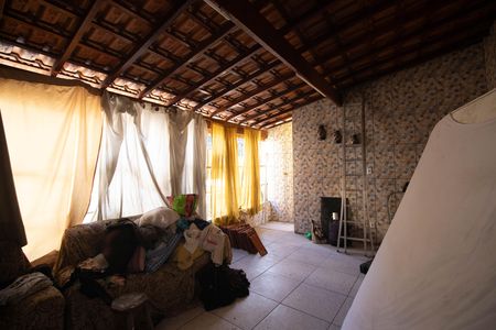 Casa para alugar com 2 quartos, 150m² em Jardim Hebrom, São Paulo