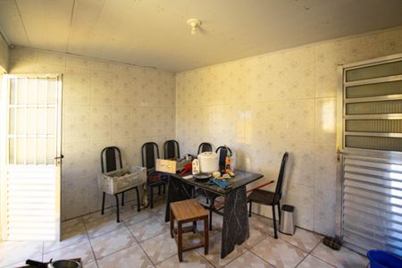 Cozinha  de casa para alugar com 2 quartos, 150m² em Jardim Hebrom, São Paulo