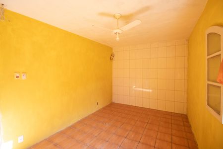 Casa para alugar com 150m², 2 quartos e 3 vagasSuíte