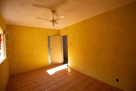 Casa para alugar com 150m², 2 quartos e 3 vagasSuíte