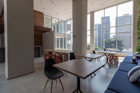 Studio para alugar com 25m², 1 quarto e sem vaga Studio para alugar com 25m², 1 quarto e sem vagaÁrea comum