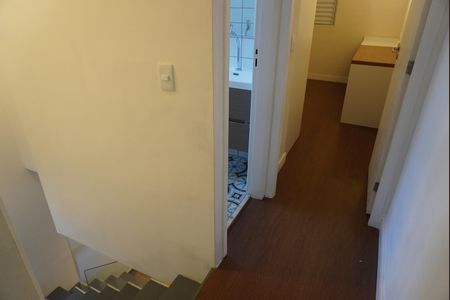 Casa de condomínio à venda com 128m², 2 quartos e 2 vagasAcesso aos Quartos