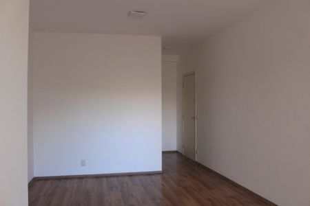 Sala de apartamento para alugar com 3 quartos, 96m² em Cerâmica, São Caetano do Sul