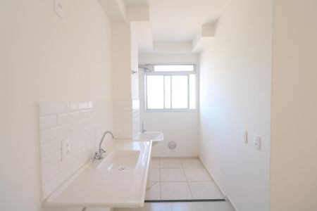Cozinha e Área de Serviço de apartamento para alugar com 3 quartos, 54m² em Canhema, Diadema