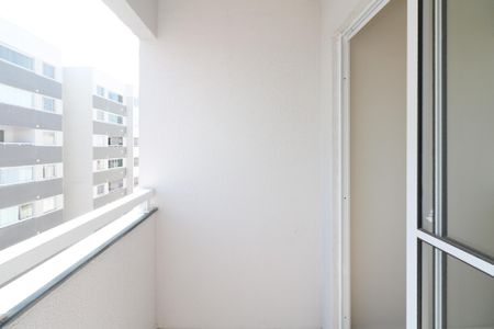 Varanda de apartamento para alugar com 3 quartos, 54m² em Canhema, Diadema