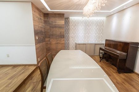Casa para alugar com 518m², 4 quartos e 4 vagas Casa para alugar com 518m², 4 quartos e 4 vagassala / 2 ambientes