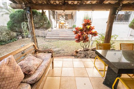 quiantal / fogão a lenha de casa para alugar com 4 quartos, 518m² em Castelo, Belo Horizonte