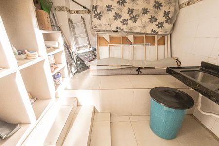 Casa para alugar com 518m², 4 quartos e 4 vagas Casa para alugar com 518m², 4 quartos e 4 vagasarea de serviço