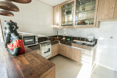 Casa para alugar com 518m², 4 quartos e 4 vagas Casa para alugar com 518m², 4 quartos e 4 vagasespaço gourmet / hidro