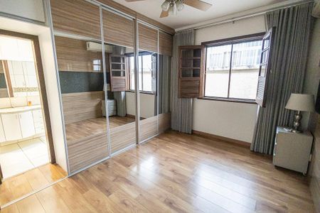 Casa para alugar com 518m², 4 quartos e 4 vagas Casa para alugar com 518m², 4 quartos e 4 vagasquarto 1 / suite