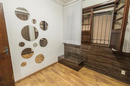 Casa para alugar com 518m², 4 quartos e 4 vagas Casa para alugar com 518m², 4 quartos e 4 vagasquarto 2
