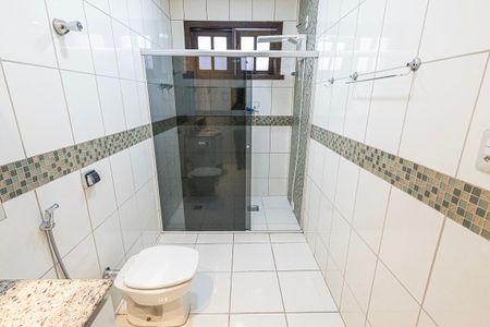Casa para alugar com 518m², 4 quartos e 4 vagas Casa para alugar com 518m², 4 quartos e 4 vagassuite