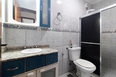 Banheiro de casa à venda com 3 quartos, 138m² em Hípica, Porto Alegre