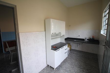 Casa para alugar com 180m², 4 quartos e 2 vagasCozinha