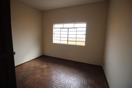 Casa para alugar com 180m², 4 quartos e 2 vagasQuarto 2