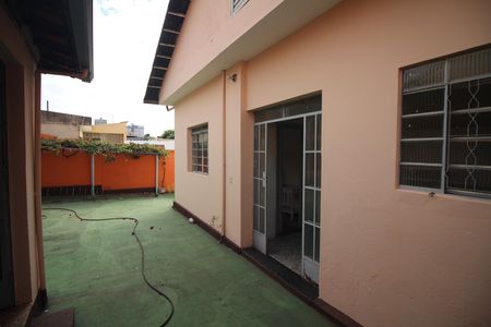 Casa para alugar com 180m², 4 quartos e 2 vagasQuintal