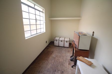 Casa para alugar com 180m², 4 quartos e 2 vagasQuarto 4