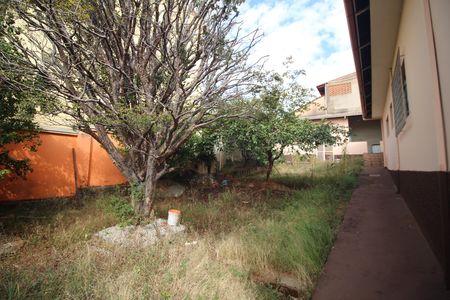 Casa para alugar com 180m², 4 quartos e 2 vagasQuintal