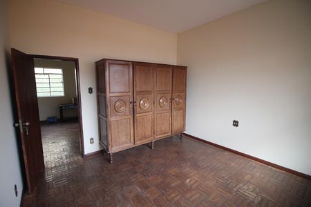 Casa para alugar com 180m², 4 quartos e 2 vagasQuarto 2