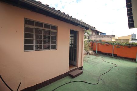 Casa para alugar com 180m², 4 quartos e 2 vagasQuintal