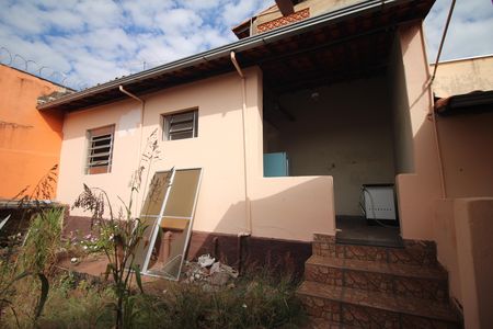 Casa para alugar com 180m², 4 quartos e 2 vagasQuintal