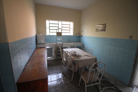 Cozinha de casa para alugar com 4 quartos, 180m² em Santa Helena, Belo Horizonte