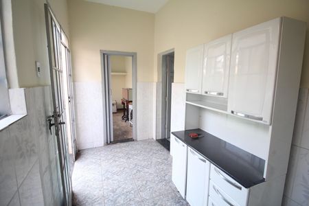 Casa para alugar com 180m², 4 quartos e 2 vagasCozinha