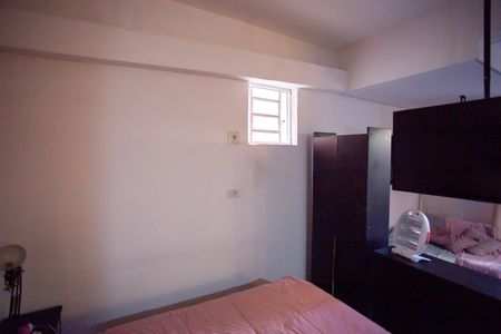 Casa à venda com 372m², 7 quartos e 4 vagasQuarto 1 Casa 2