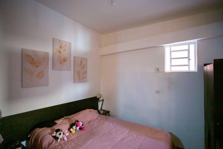 Casa à venda com 372m², 7 quartos e 4 vagasQuarto 1 Casa 2