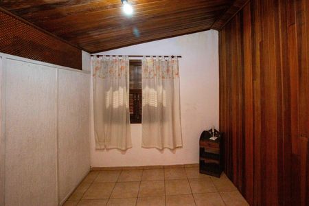 Casa à venda com 372m², 7 quartos e 4 vagasQuarto 3