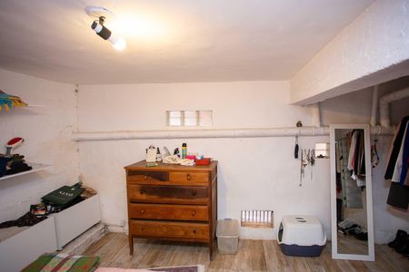 Casa à venda com 372m², 7 quartos e 4 vagasQuarto 2 Casa 2